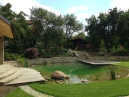 zahradni-koi-jezirko